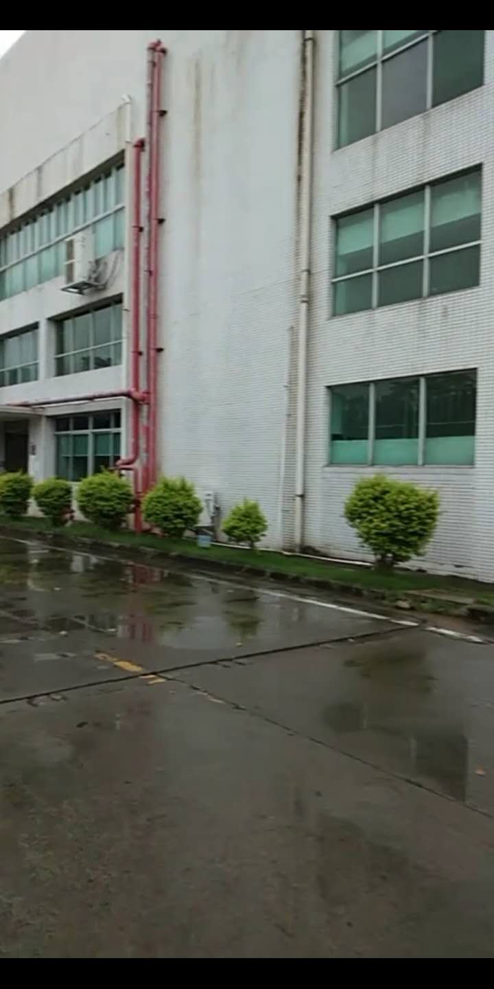 1541064494632713.jpg 161103812693511838.jpg