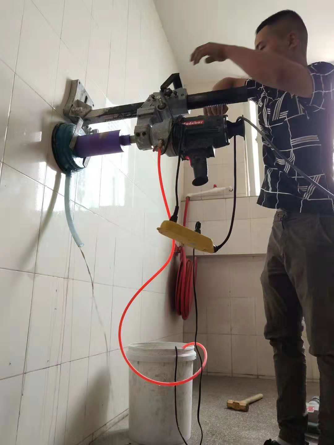 1541682987121454.jpg 62632868870609917.jpg